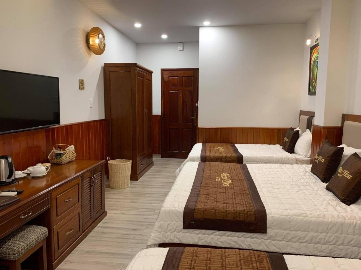Hao Hoa Hotel Kon Tum Exteriör bild
