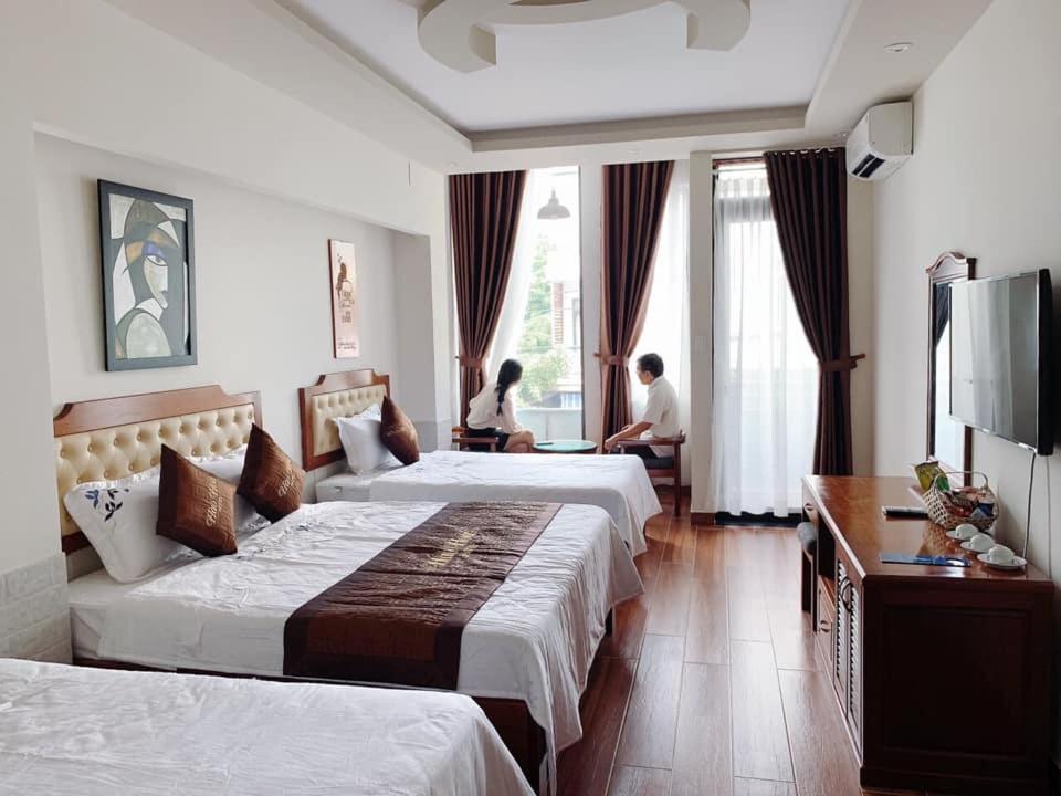 Hao Hoa Hotel Kon Tum Exteriör bild