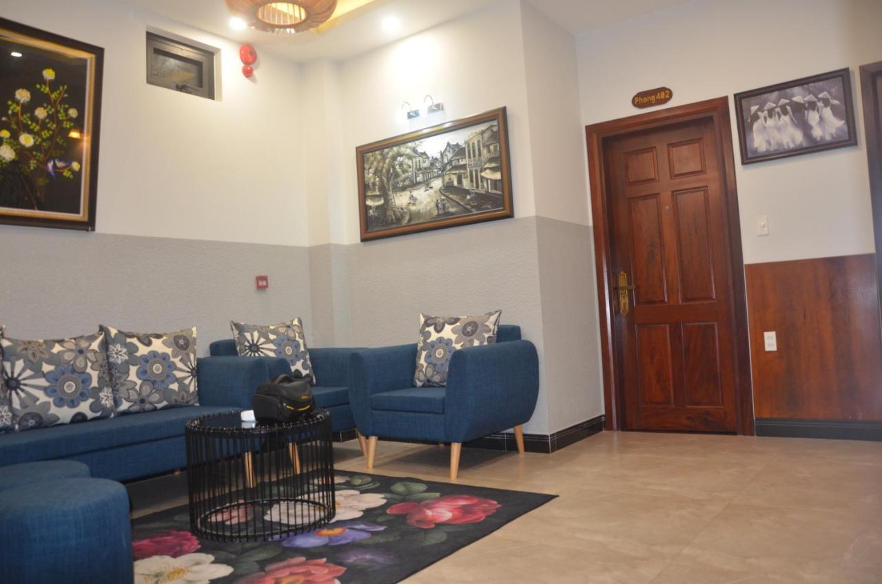 Hao Hoa Hotel Kon Tum Exteriör bild